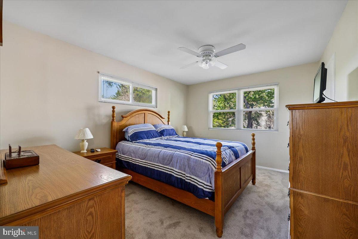 5001 Aspen Hill Rd photo 28