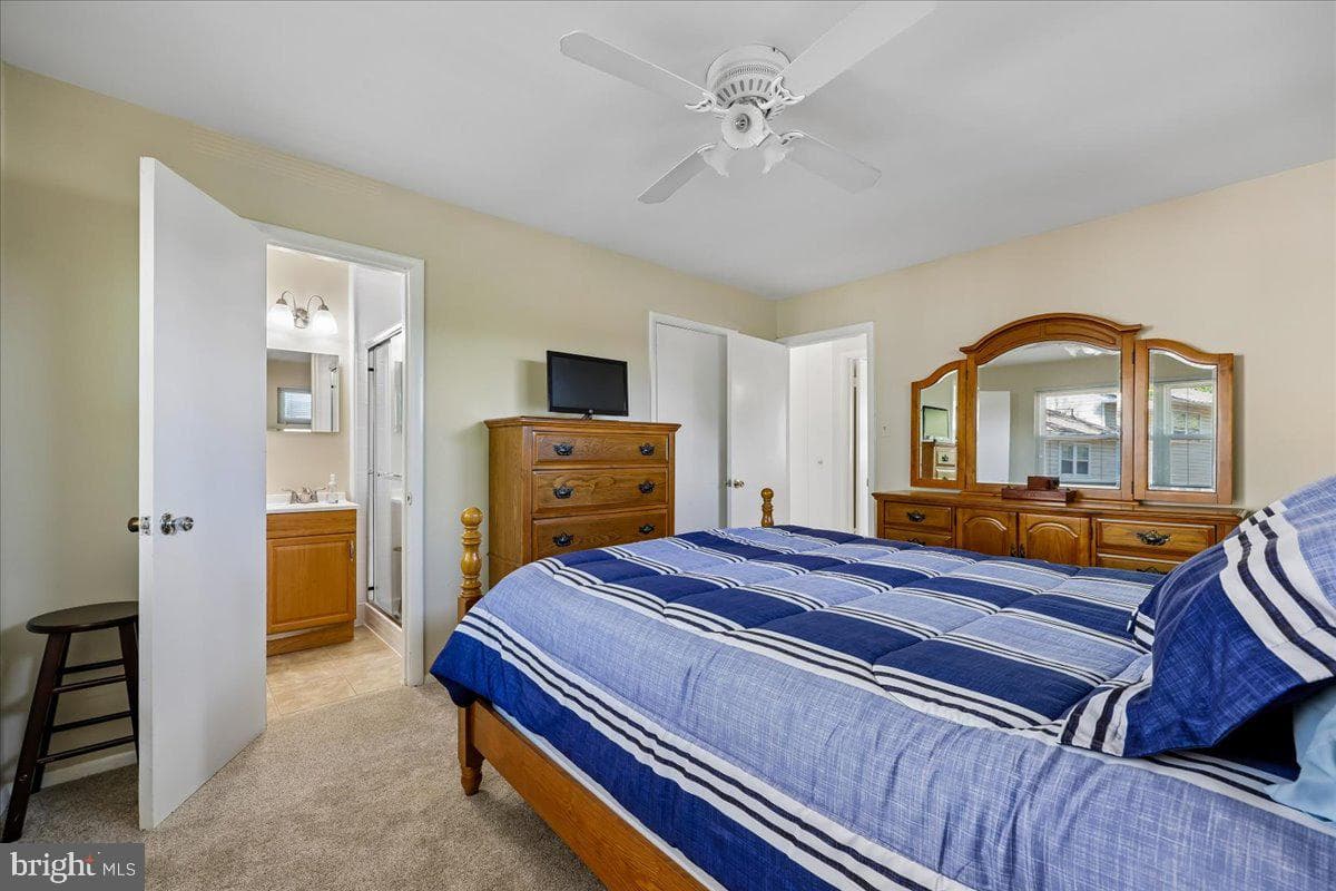 5001 Aspen Hill Rd photo 30