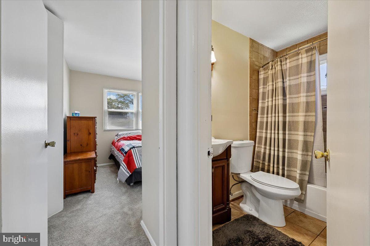 5001 Aspen Hill Rd photo 46