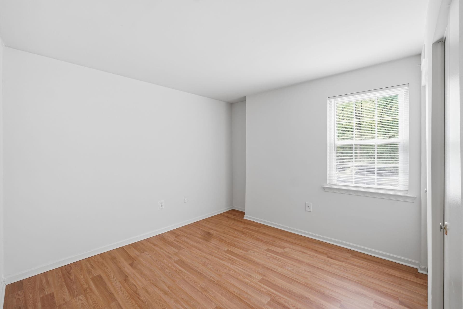 876 College Parkway #201 photo 24