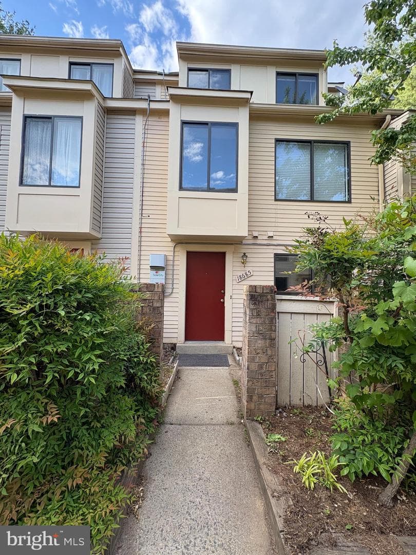 18685 Nathans Place, Montgomery Village