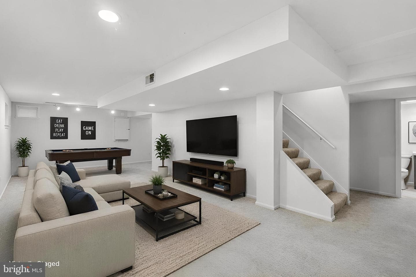 8100 Buckspark Lane E photo 25