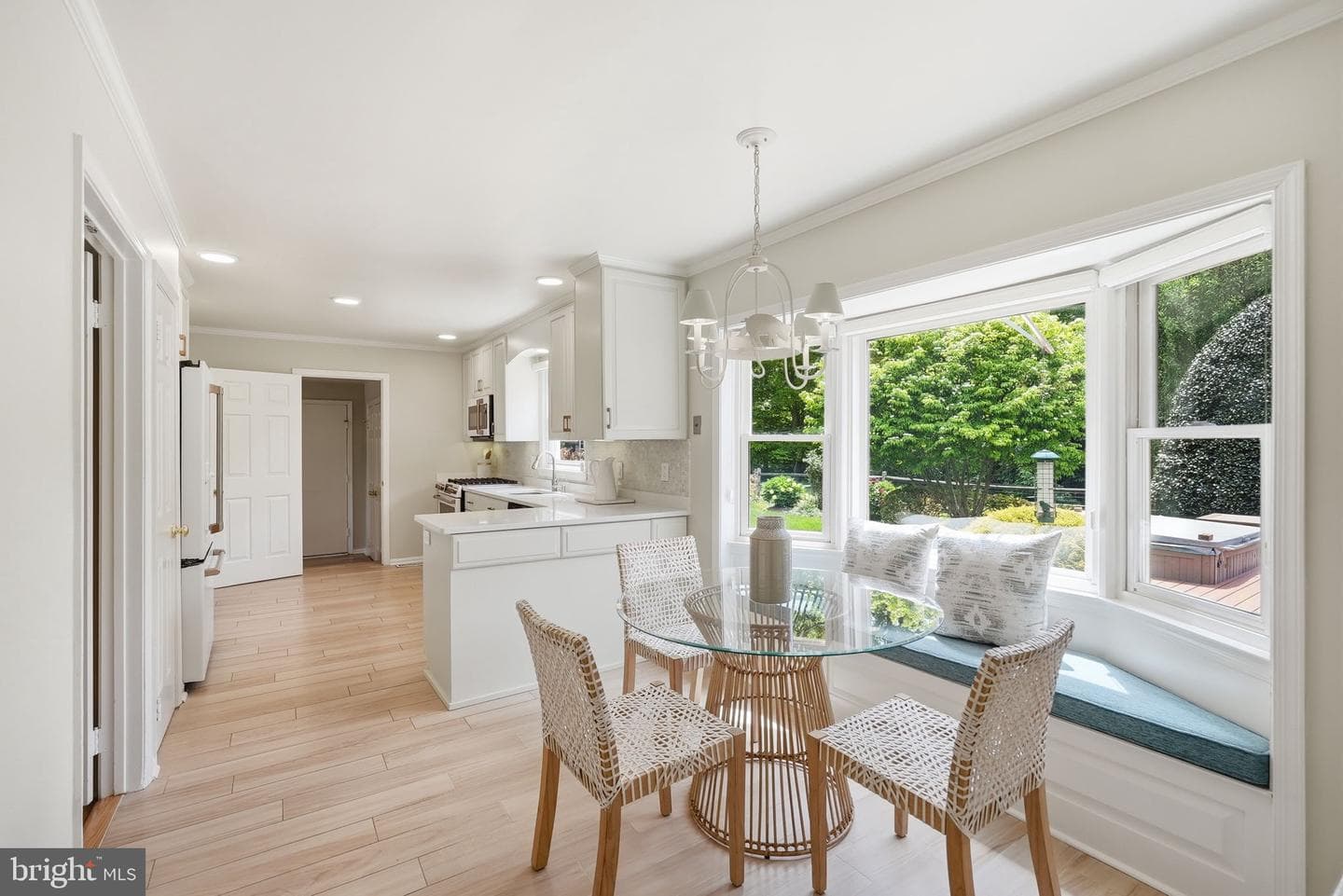 8100 Buckspark Lane E photo 8