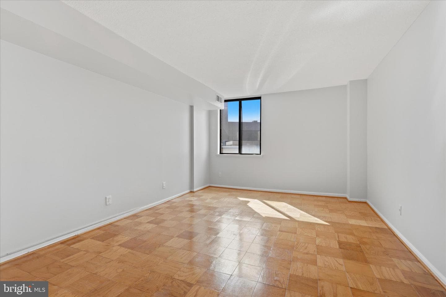 4 Monroe Street #4-1109 photo 32
