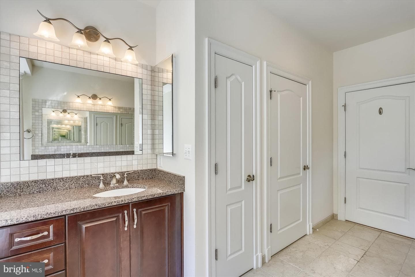 8205 River Quarry Place photo 35