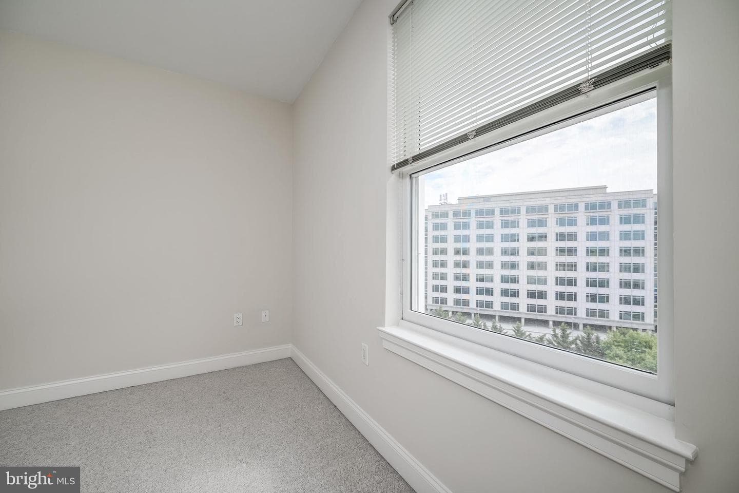 38 Maryland Avenue #602 photo 19
