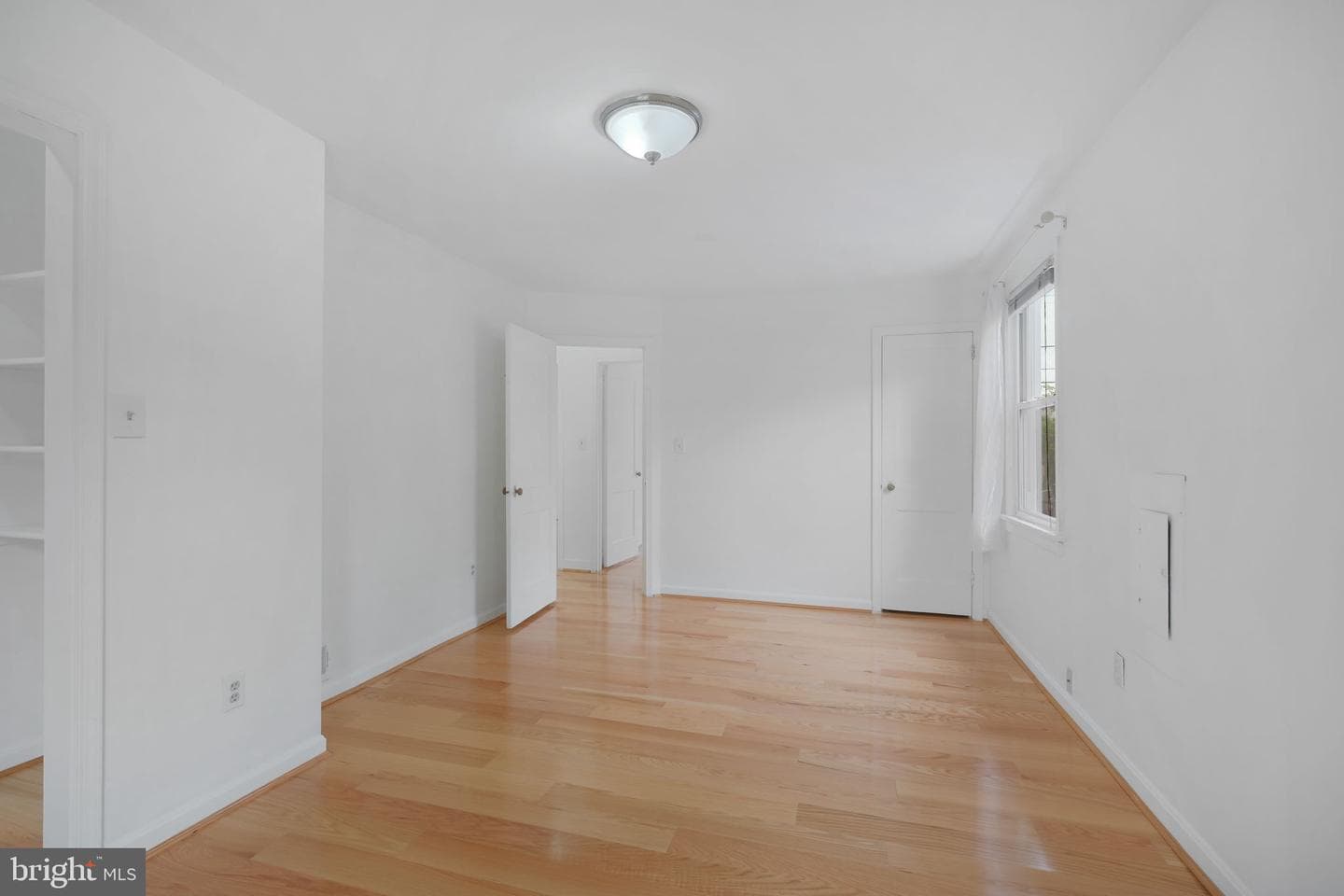 2807 Sheraton Street photo 13