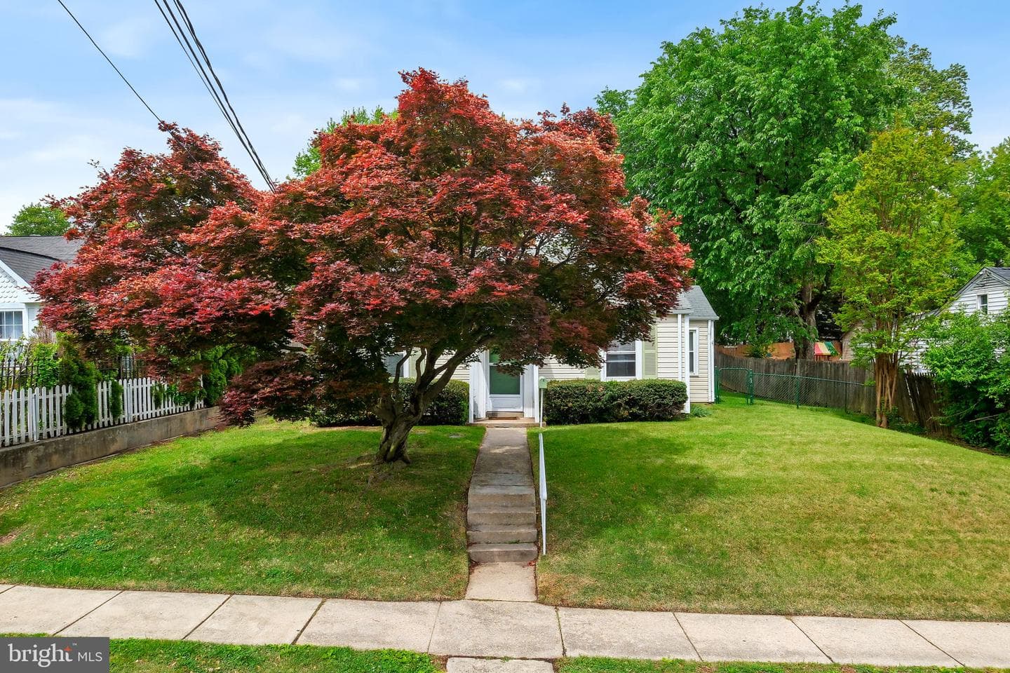 2807 Sheraton Street photo 2