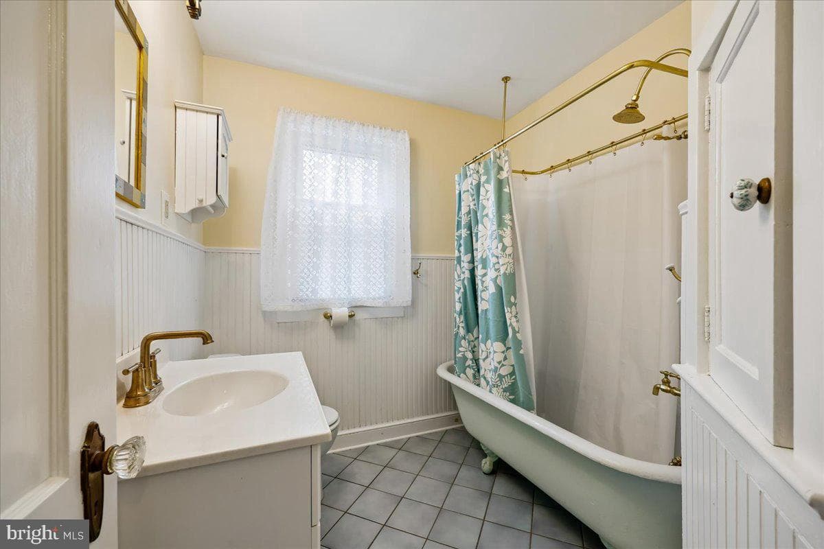 9 Pine Avenue photo 15