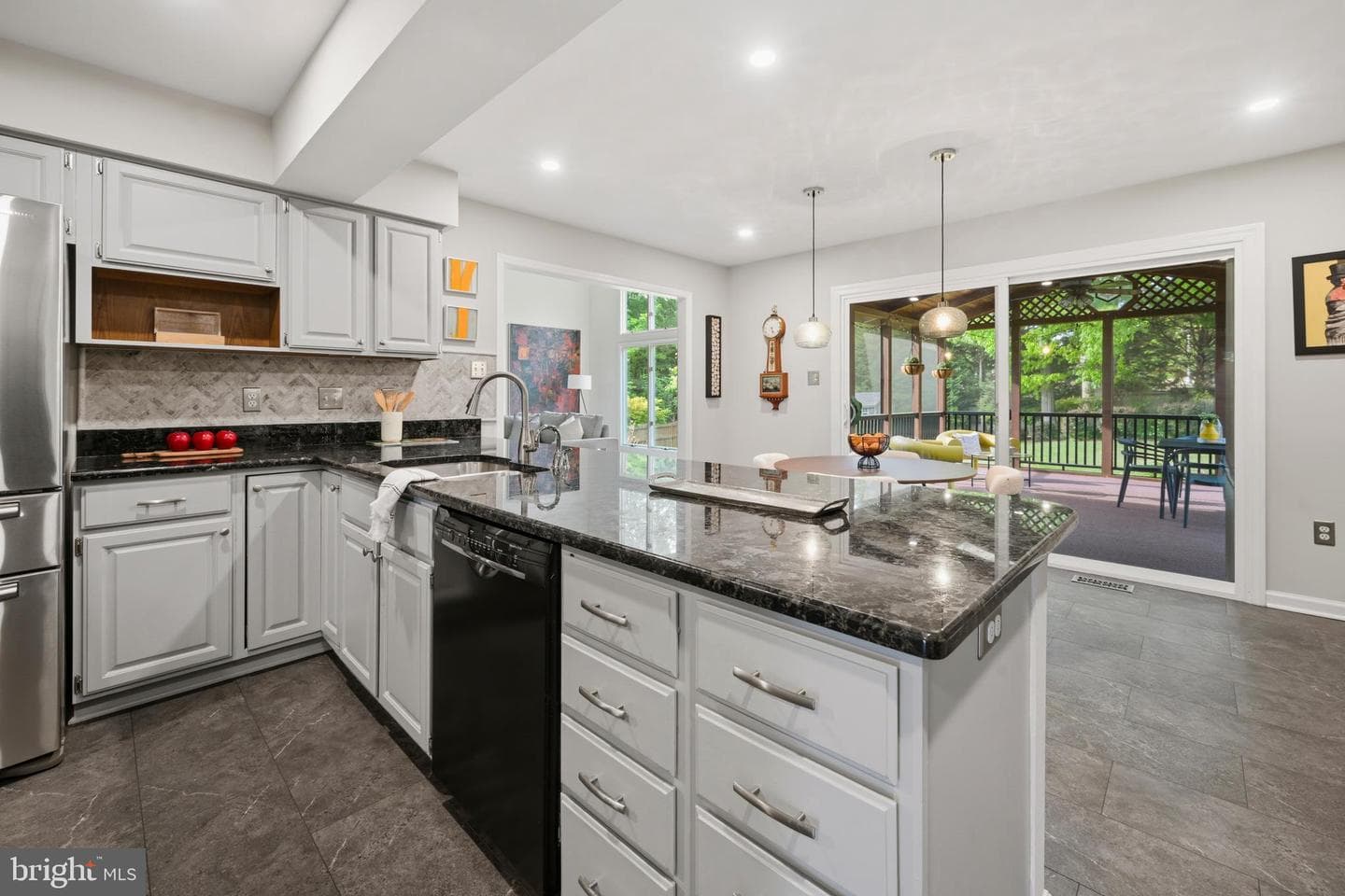 7427 Ottenbrook Terrace photo 13