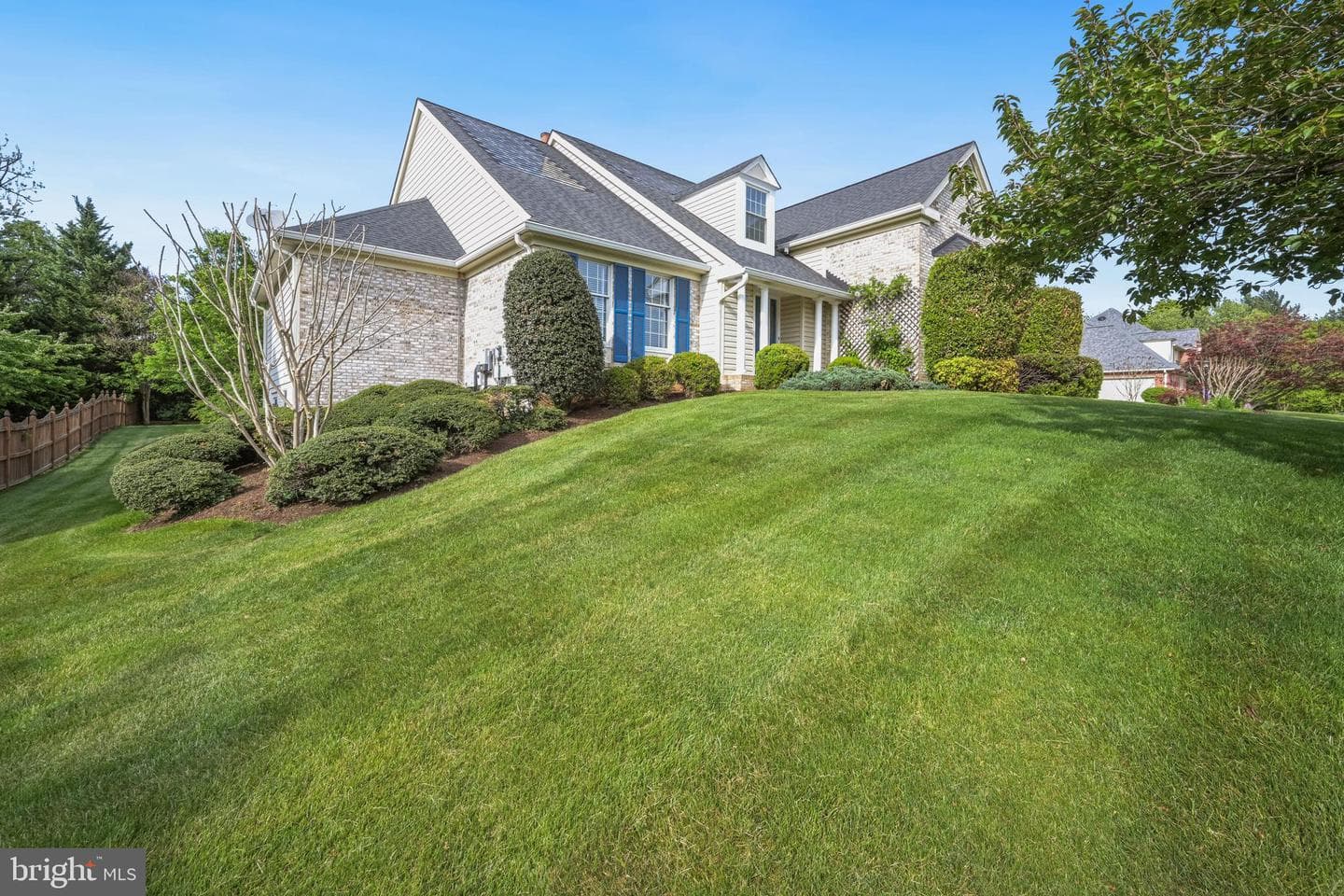 7427 Ottenbrook Terrace photo 4