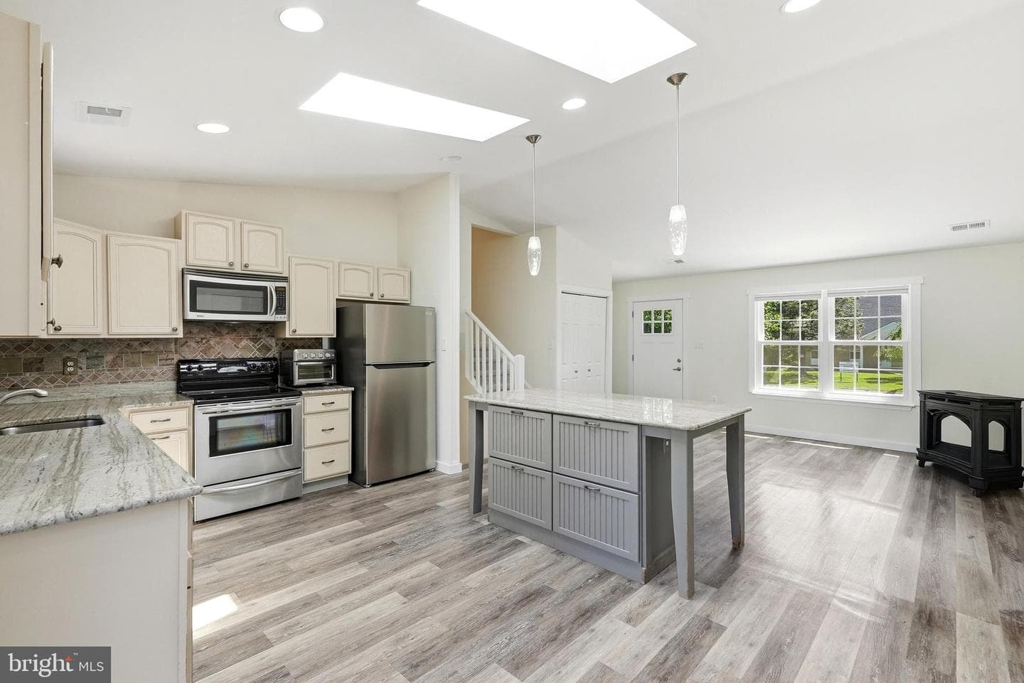 10405 Carlyn Ridge Road photo 11