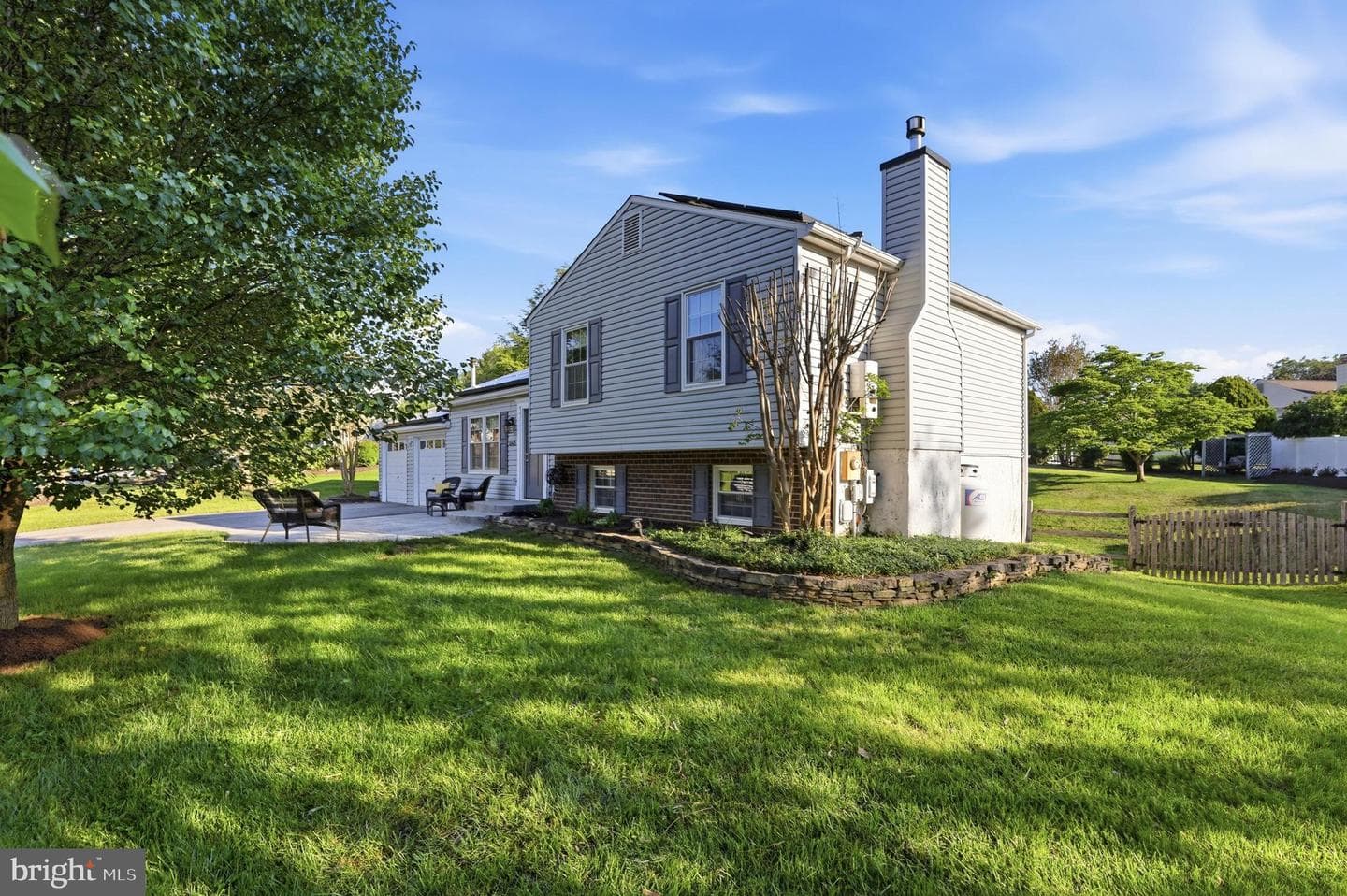 10405 Carlyn Ridge Road photo 4