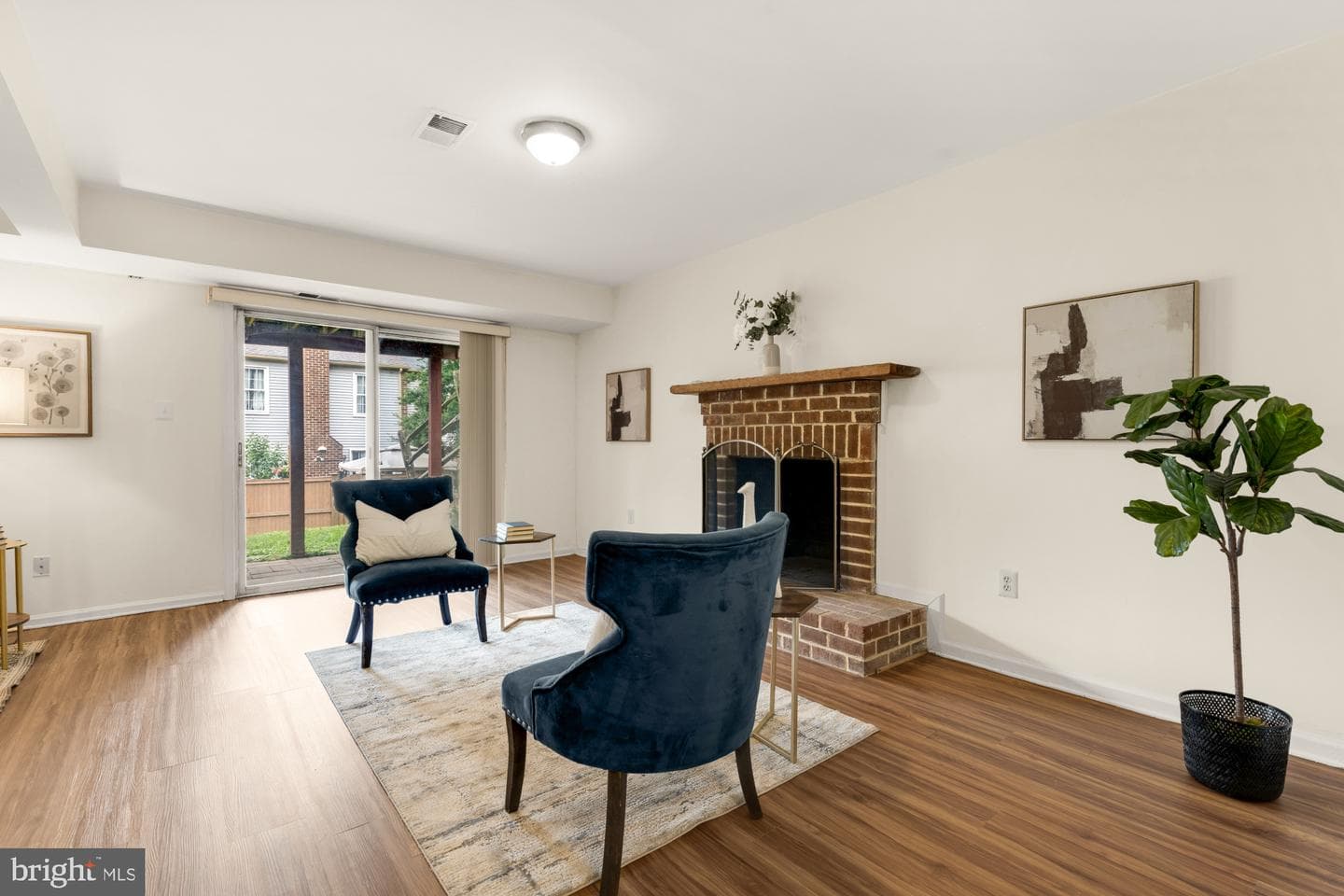 19 Shagbark Court photo 34