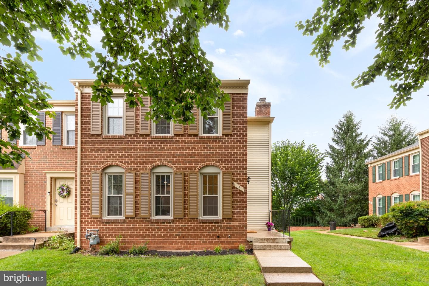 19 Shagbark Court photo 40