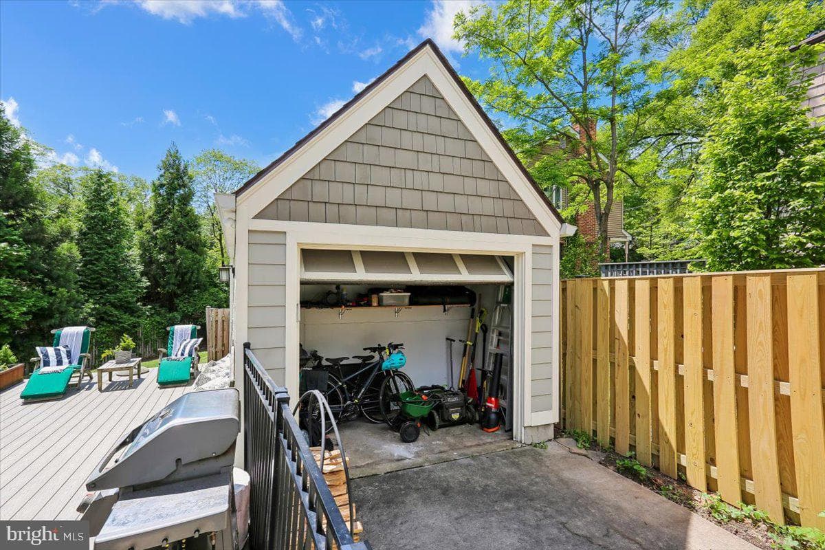 8812 2nd Avenue photo 47