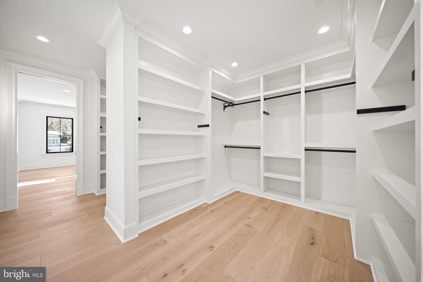 6116 Eastview Street photo 20