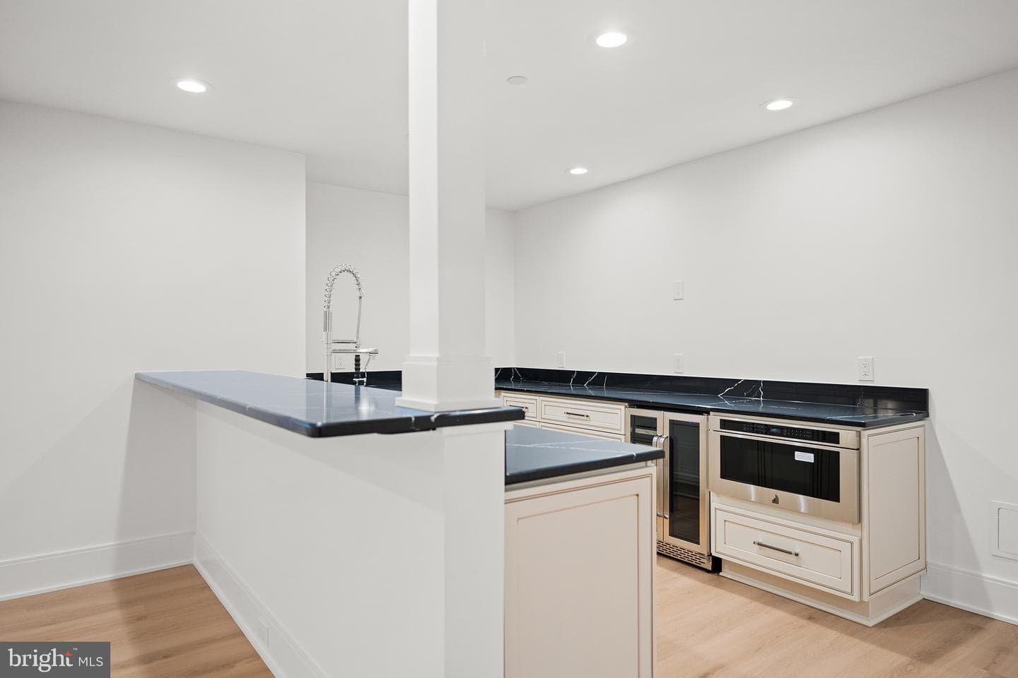 6116 Eastview Street photo 34