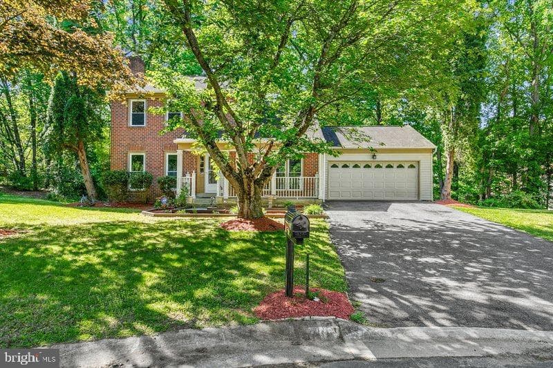 2205 Blue Valley Drive photo 2