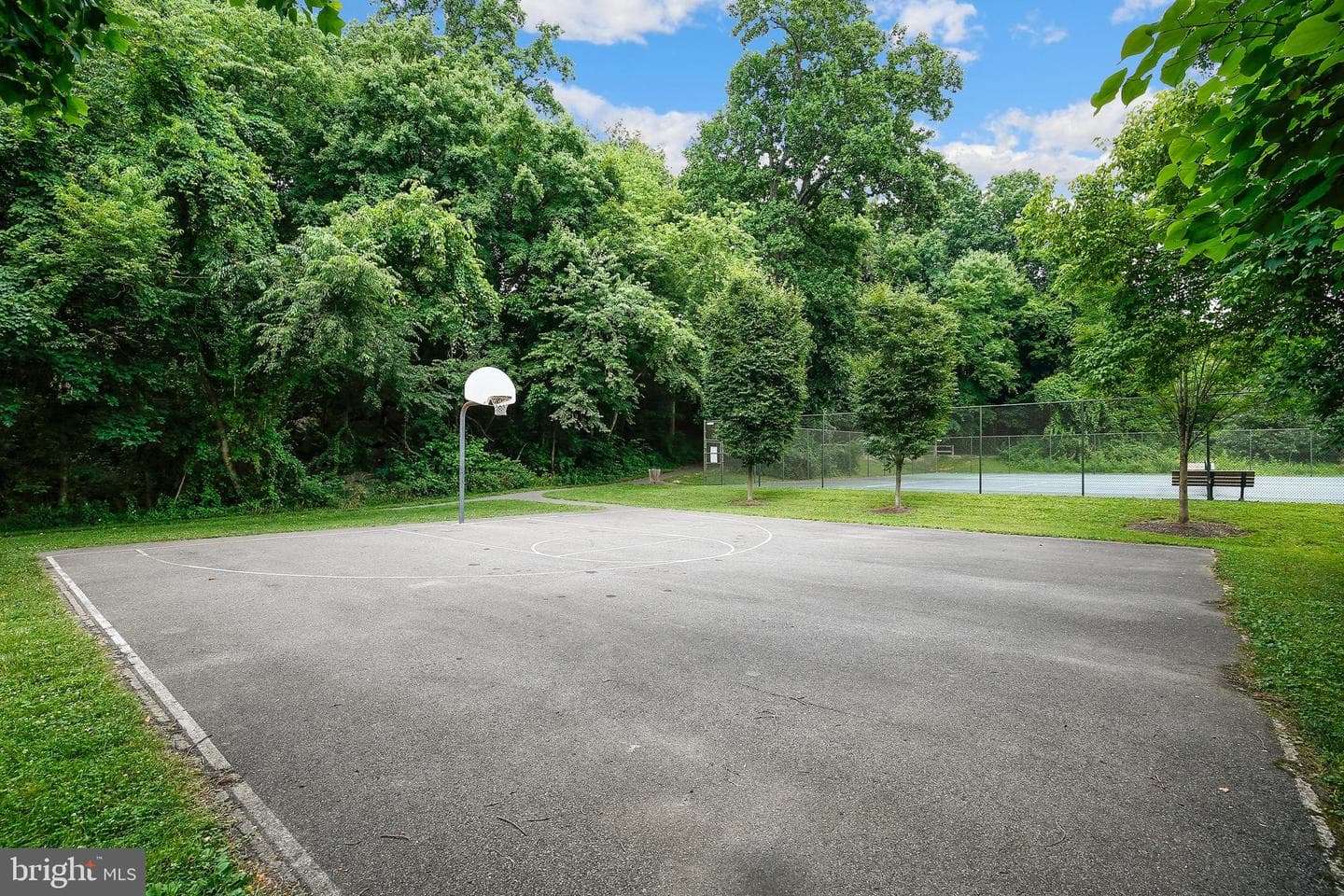 913 Hillside Lake Terrace #412 photo 38