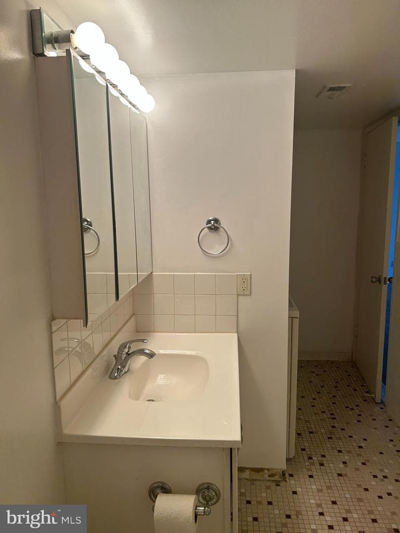 12730 Veirs Mill Road #19-201 photo 42