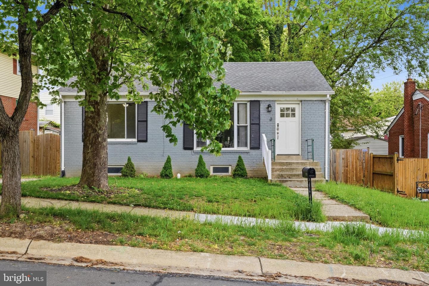 10813 Jewett Street photo 4