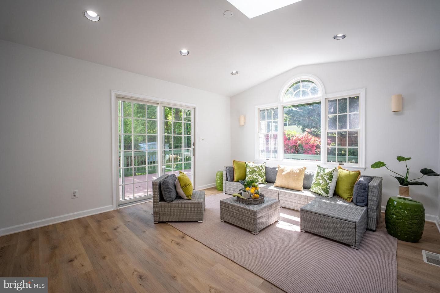 13907 Shippers Lane photo 11