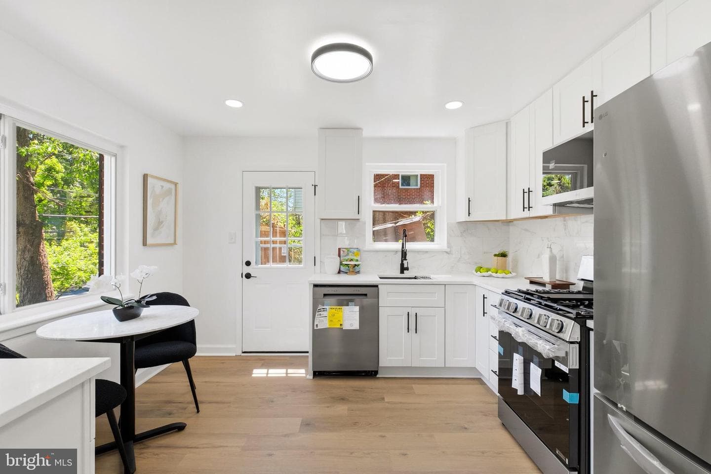 804 1st Street photo 7