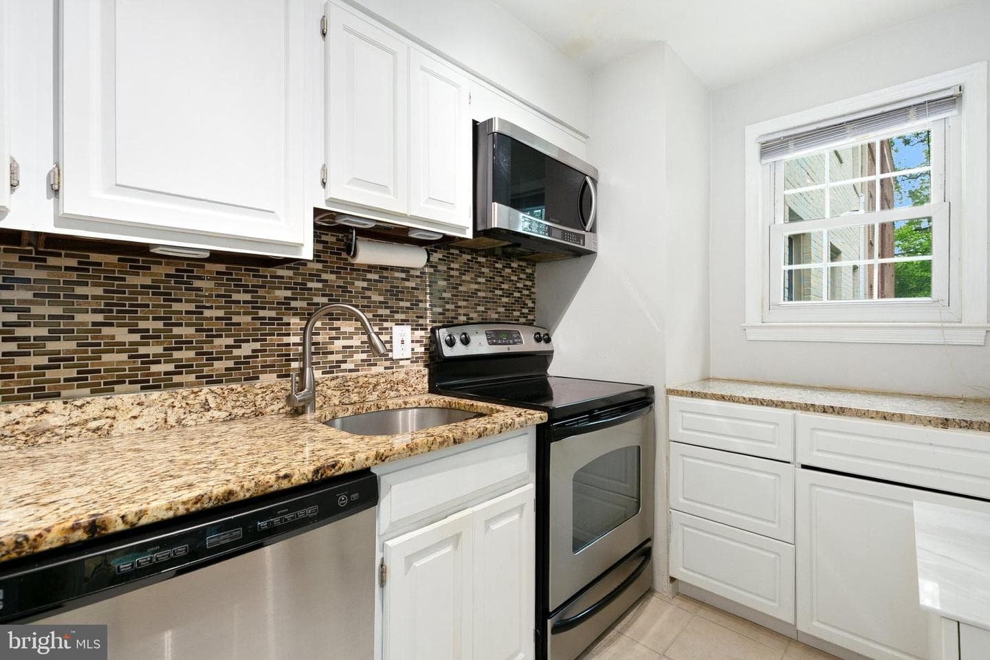 2212 Washington Avenue #103 photo 17
