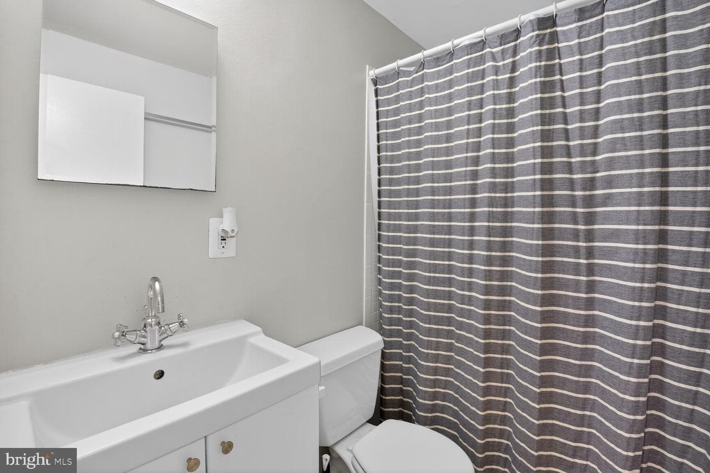 9900 Fernwood Road photo 29