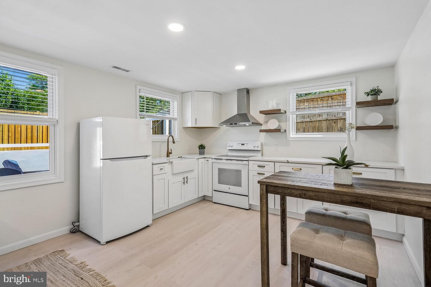 9813 Montauk Avenue photo 69