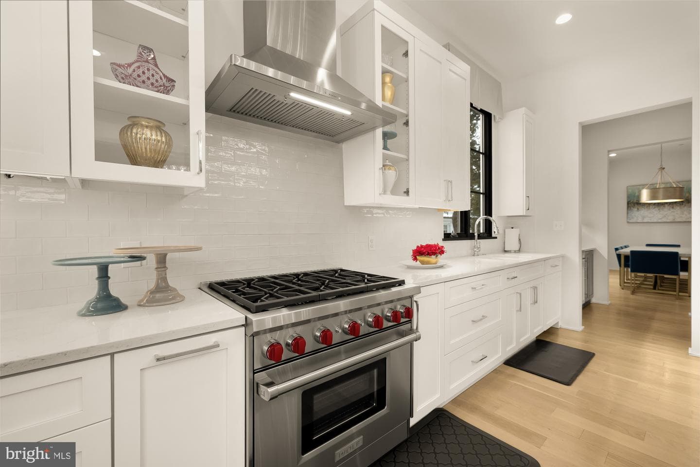 7613 Glenbrook Road photo 18