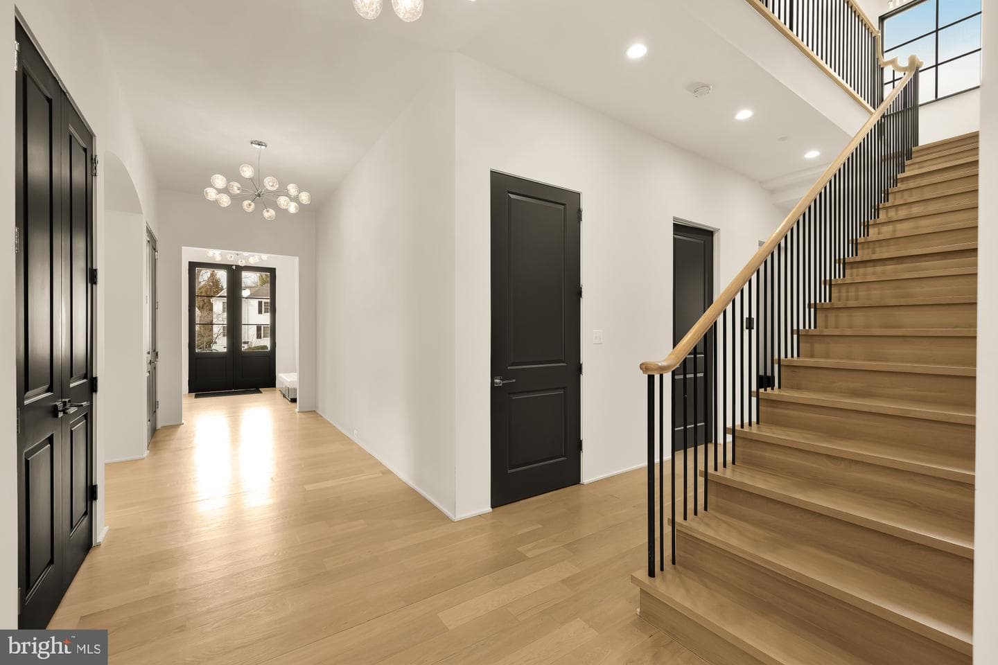 7613 Glenbrook Road photo 36