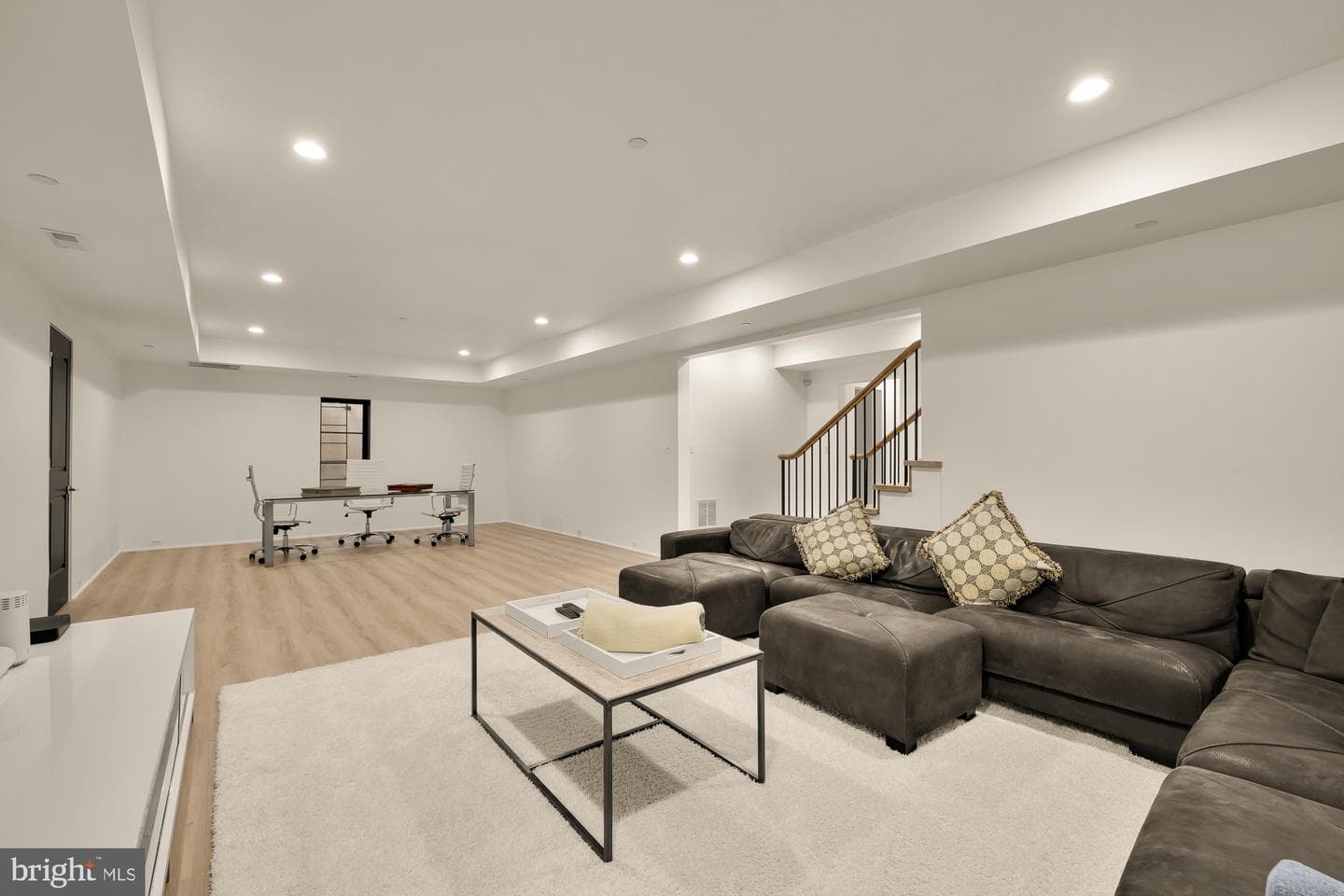 7613 Glenbrook Road photo 67
