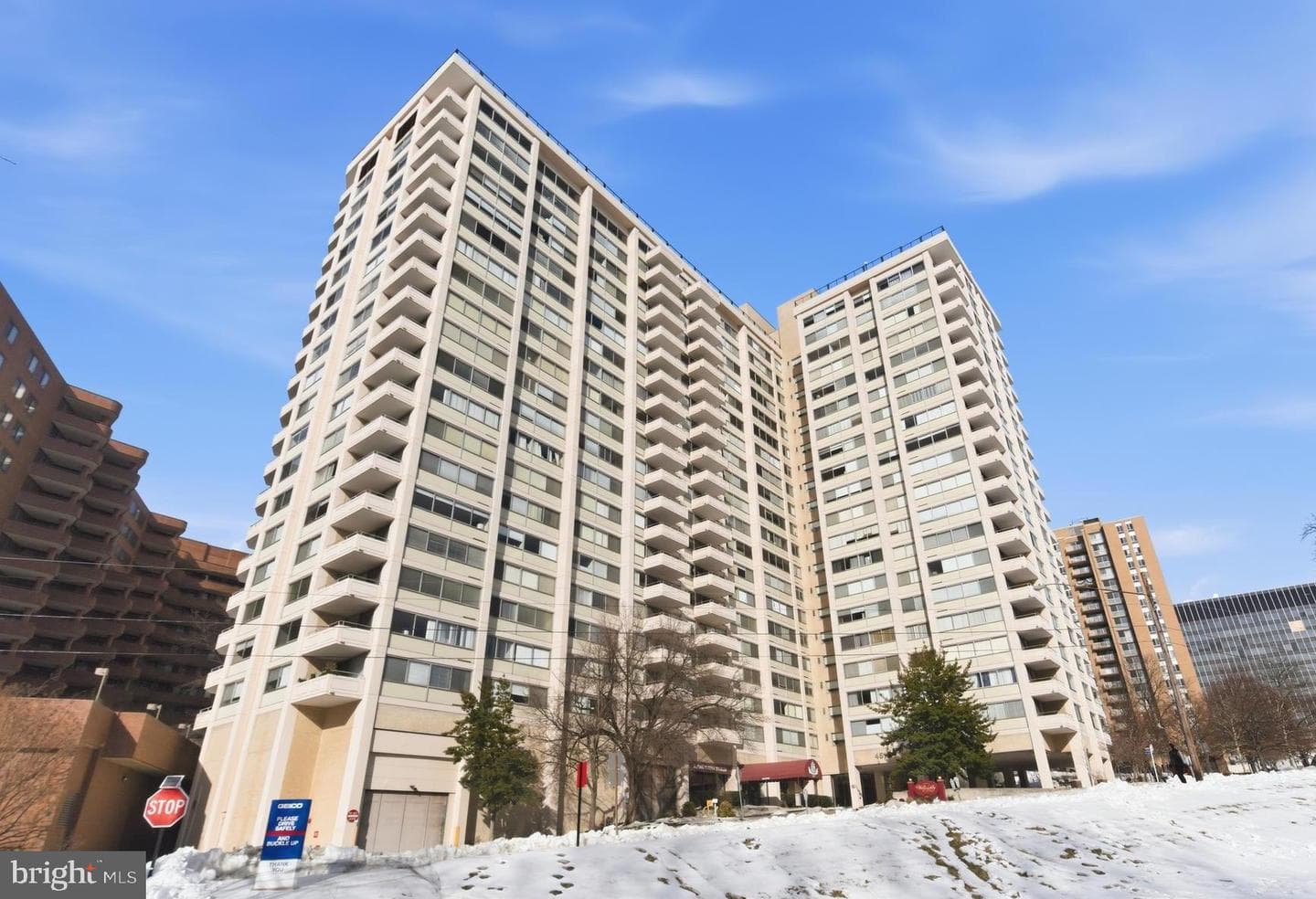 4515 Willard Avenue #606s, Chevy Chase