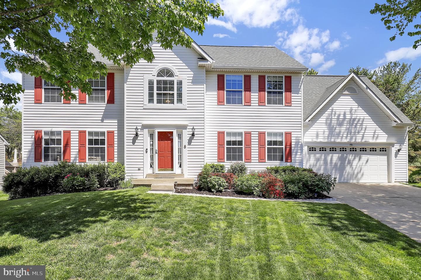 8 Madrigal Court, Germantown