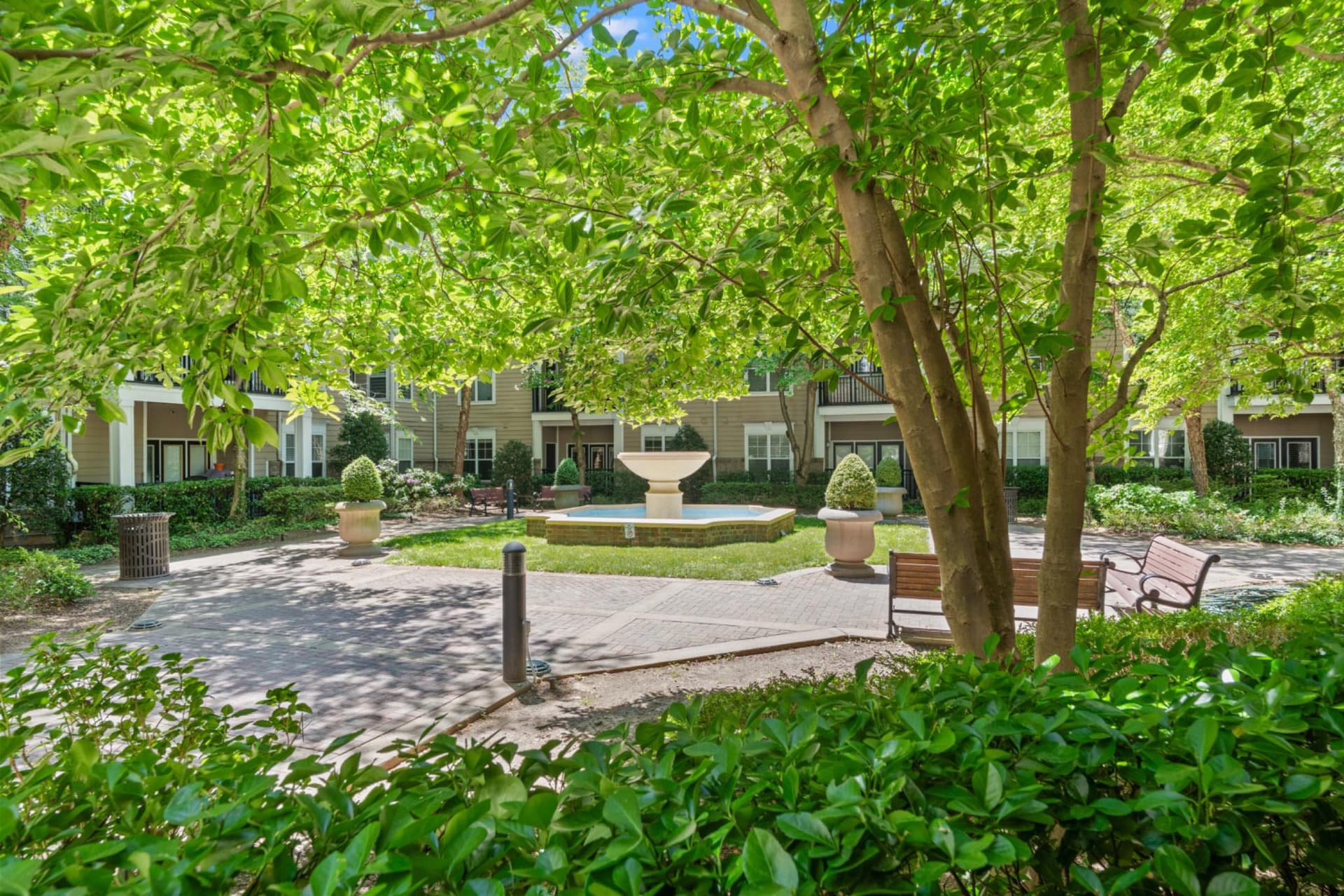 501 Hungerford Drive #154 photo 31