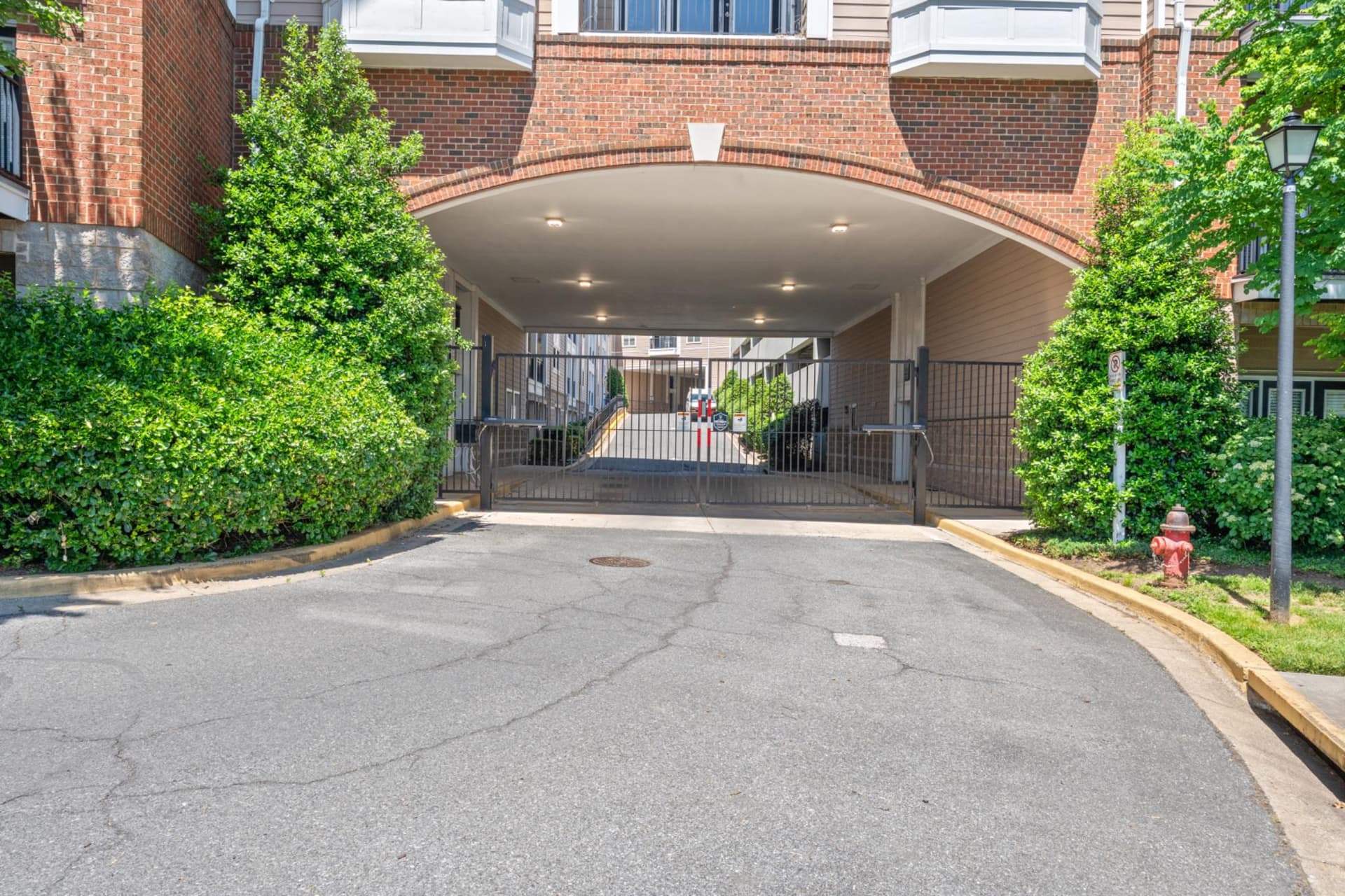 501 Hungerford Drive #154 photo 33