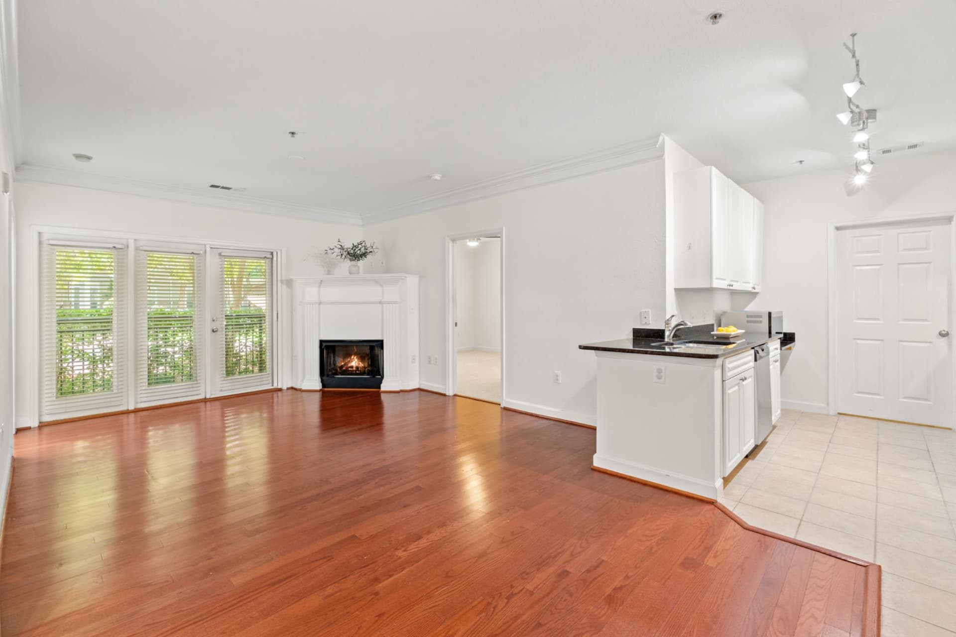 501 Hungerford Drive #154 photo 8