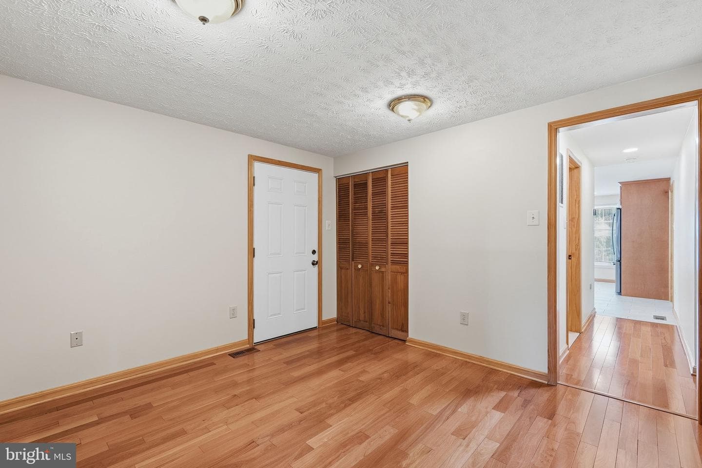 7409 Lake Katrine Terrace photo 5