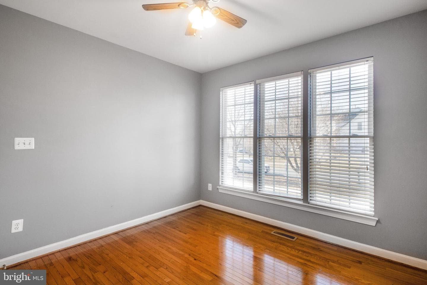 15309 Lions Den Road photo 34