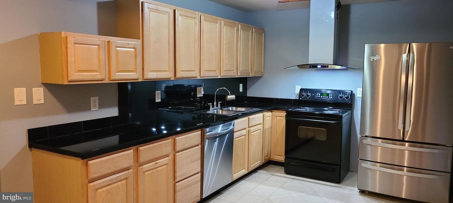 15309 Lions Den Road photo 95