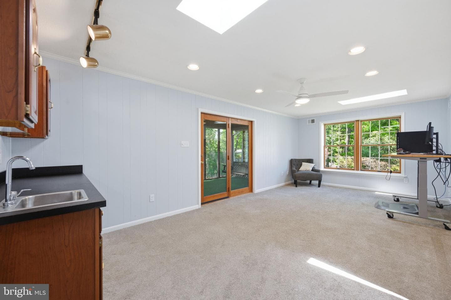 14412 Sandy Ridge Road photo 10