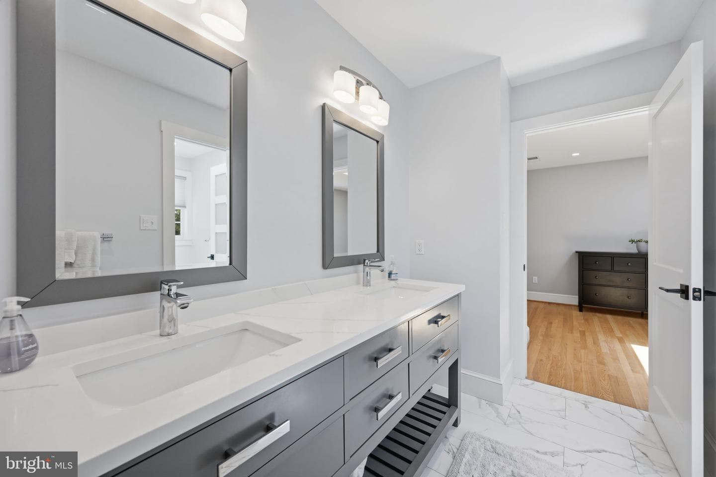 14412 Sandy Ridge Road photo 16