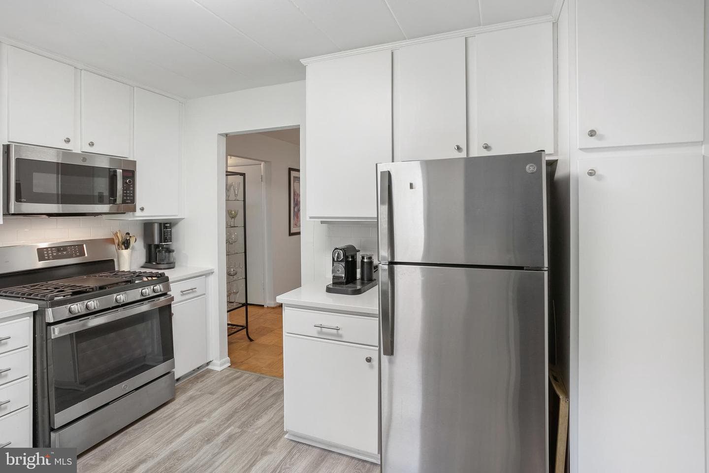 4800 Chevy Chase Drive #207 photo 12