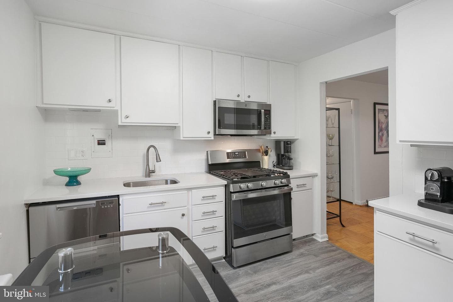 4800 Chevy Chase Drive #207 photo 14