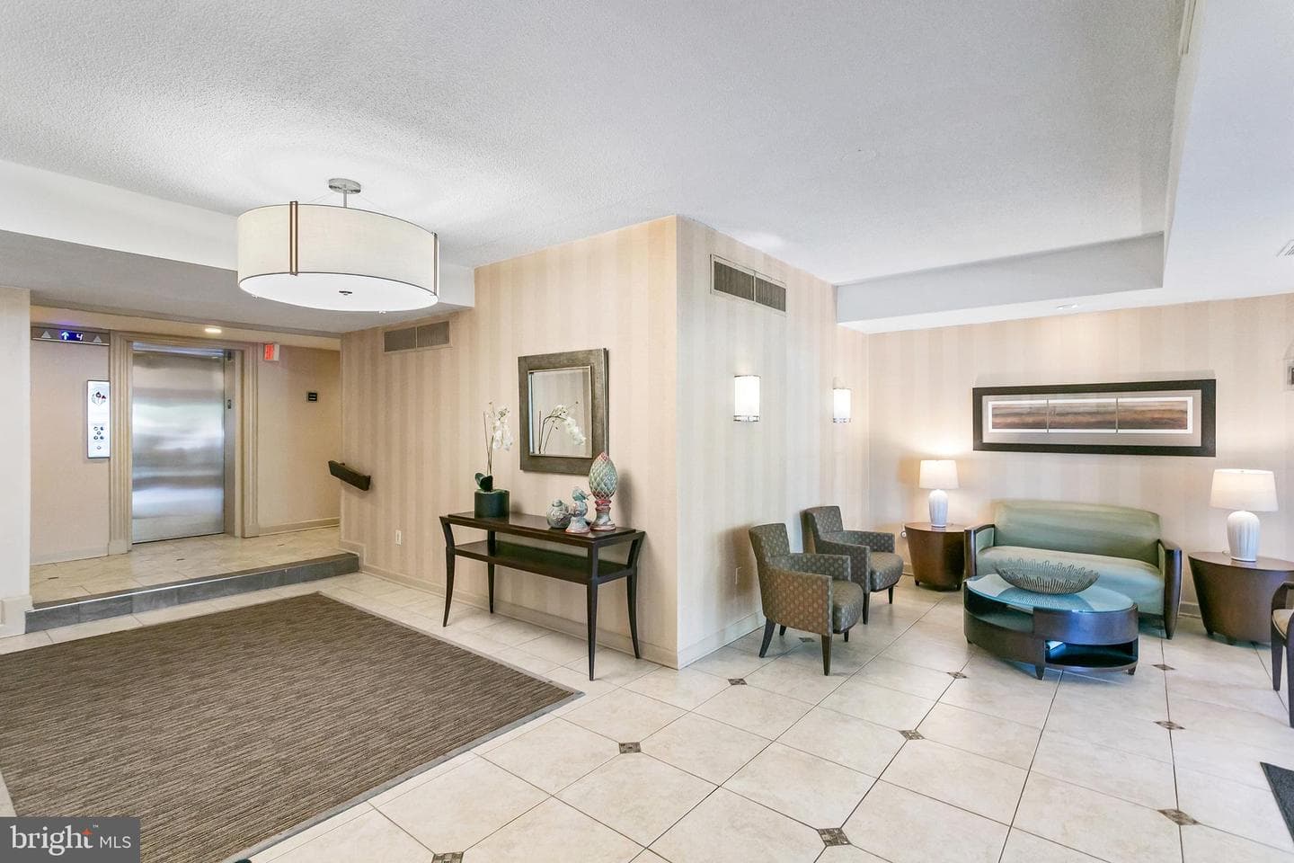 4800 Chevy Chase Drive #207 photo 3