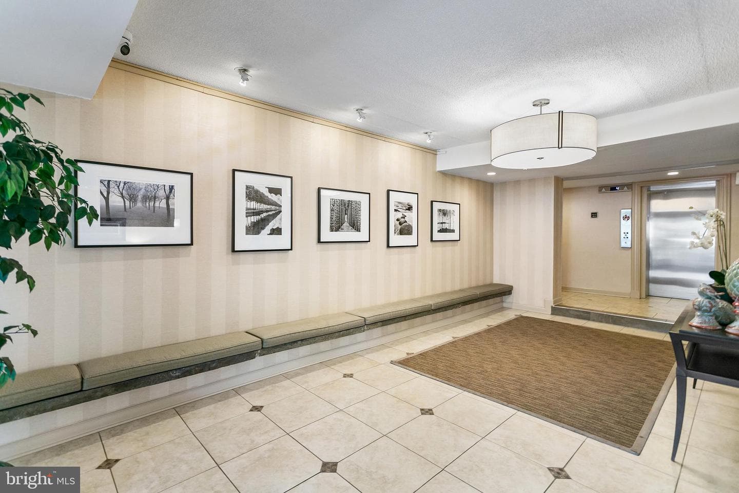 4800 Chevy Chase Drive #207 photo 4
