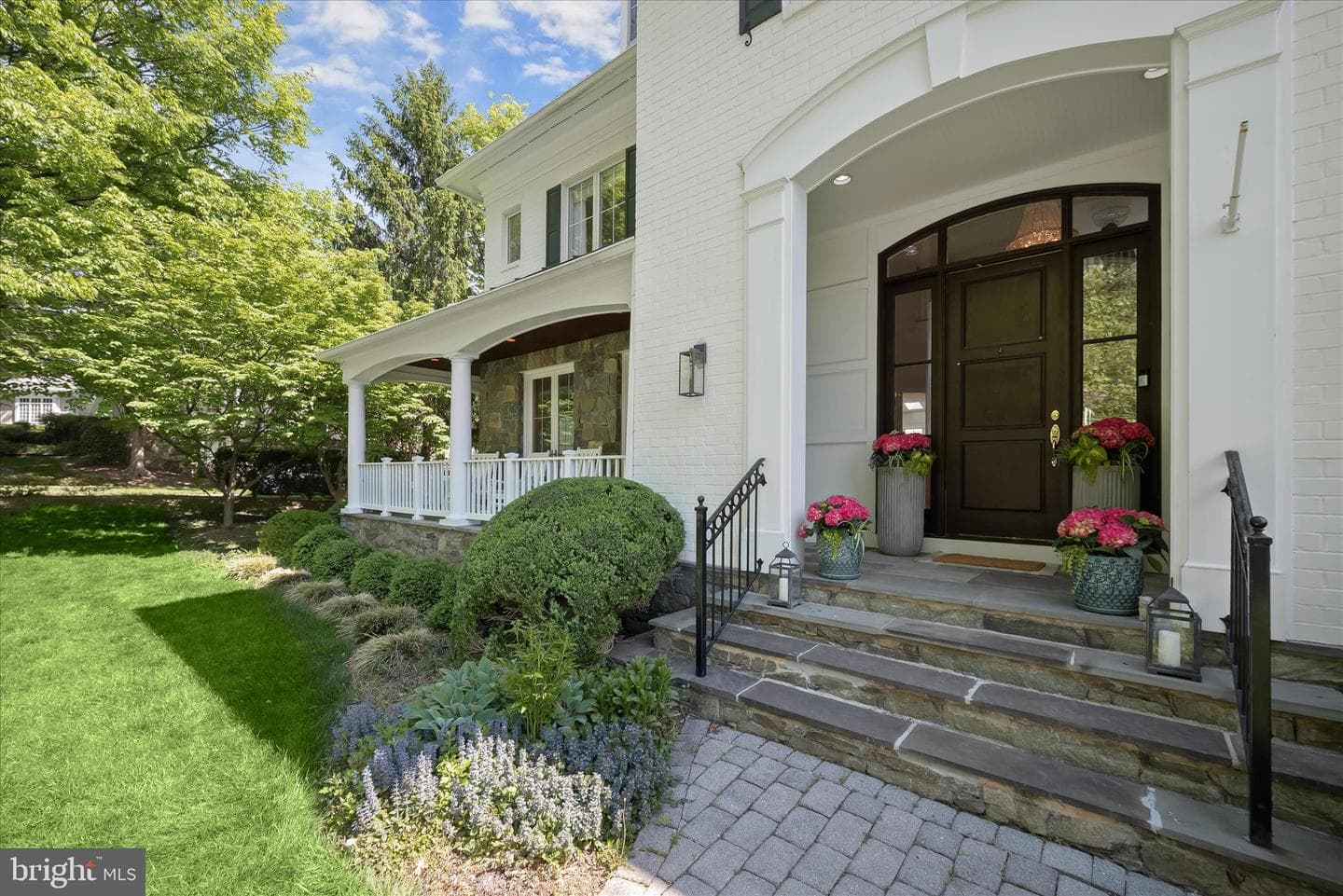 8539 Rapley Preserve Circle photo 3