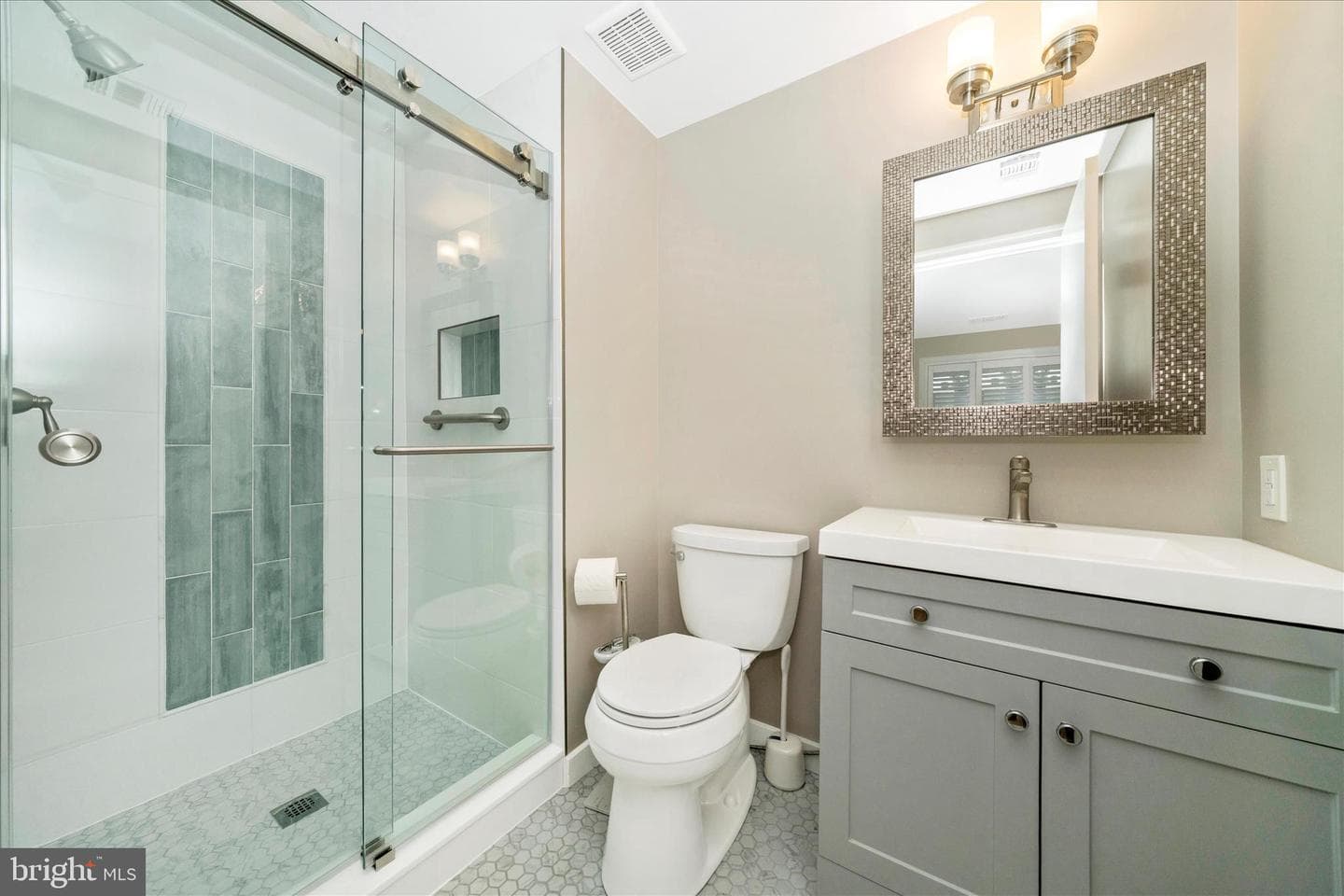 18511 Eagles Roost Drive photo 23